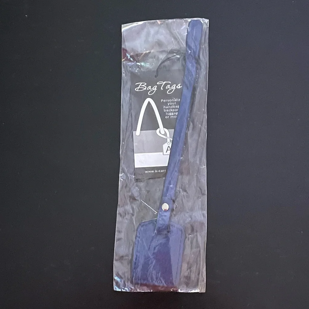 NWT“K•Carroll” Bag Tag, Monogram Letter 